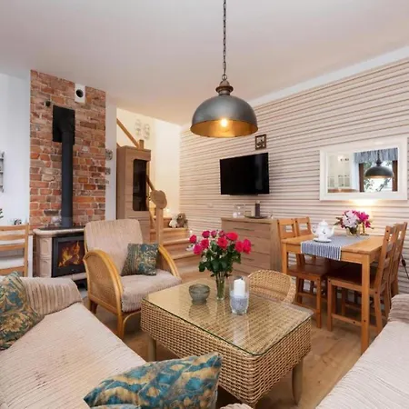 Apartman Spacious And Comfortable Pobierowo