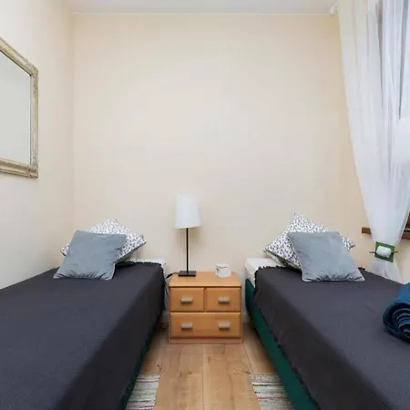 Apartamento Spacious And Comfortable Pobierowo