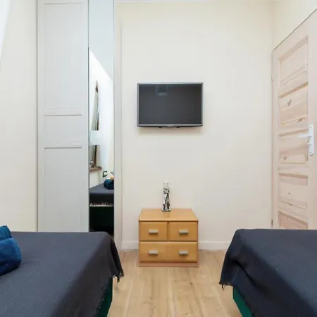 Spacious And Comfortable Apartment Pobierowo