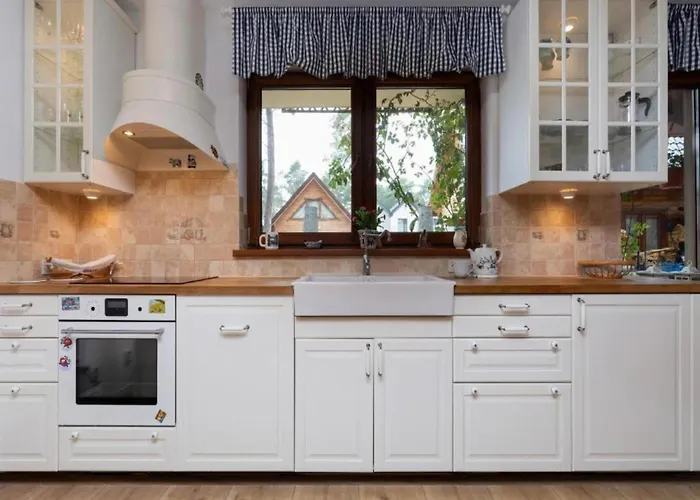 Lägenhet Spacious And Comfortable Pobierowo