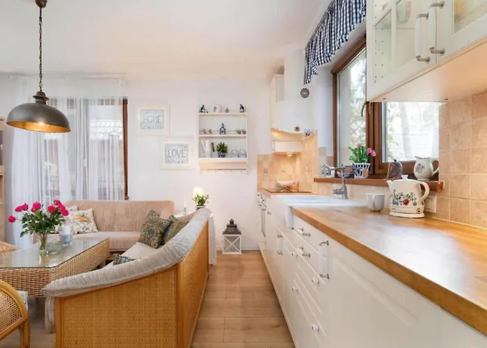 Spacious And Comfortable Pobierowo