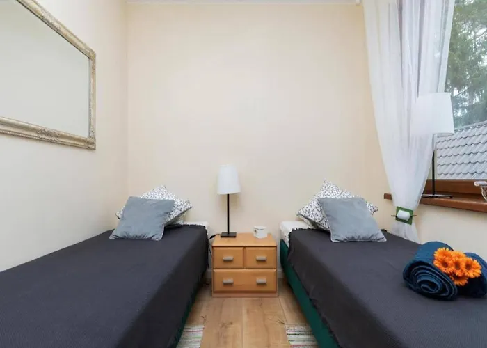 Lägenhet Spacious And Comfortable Pobierowo